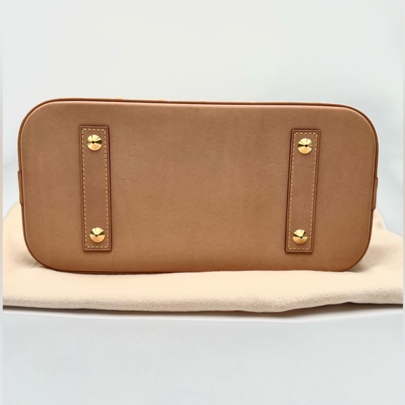 🦄💝LV Multicolor Murakami Limited Edition🦄💝 - Picture 8 of 17